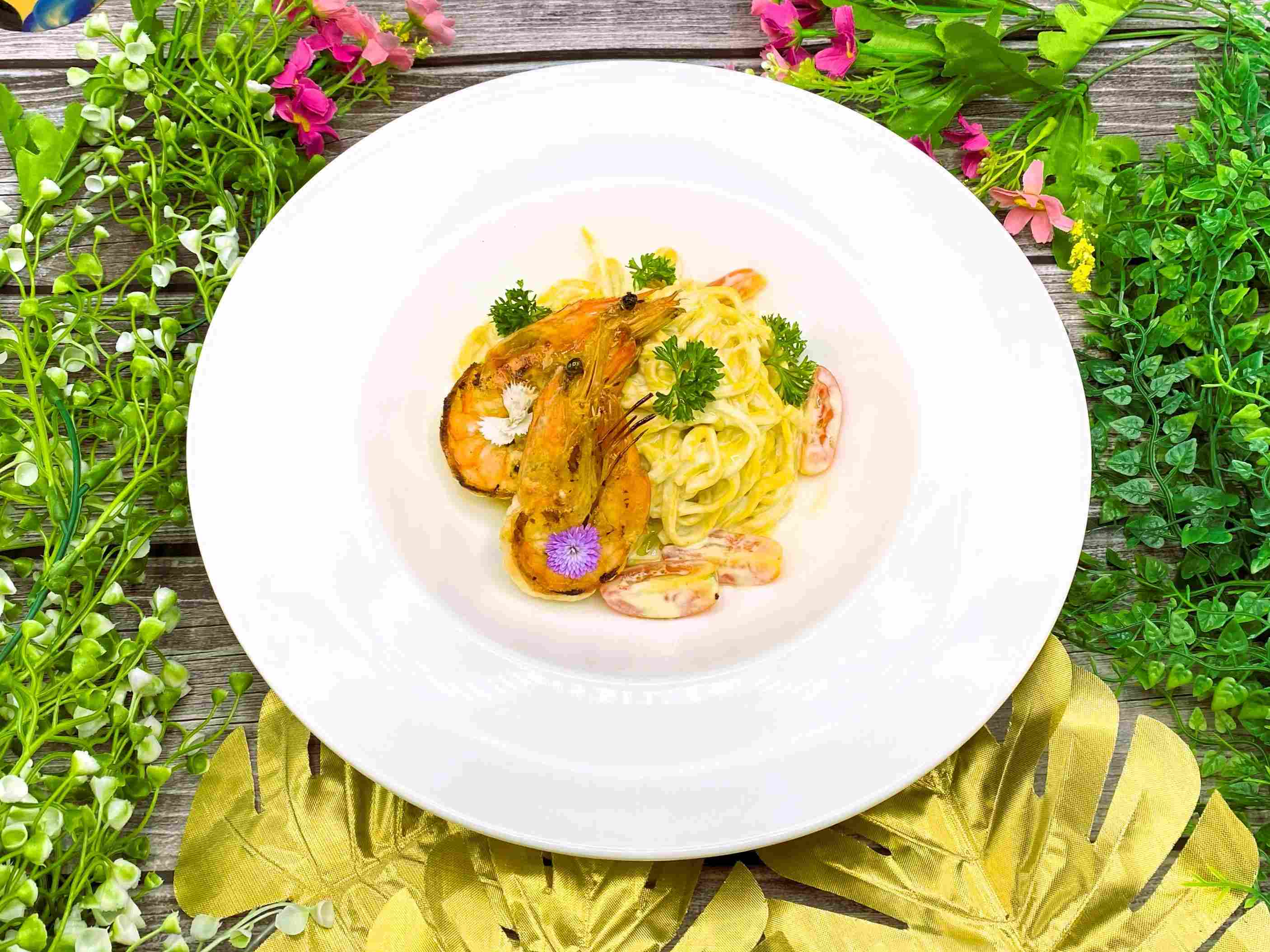 奶油酱虾意大利面