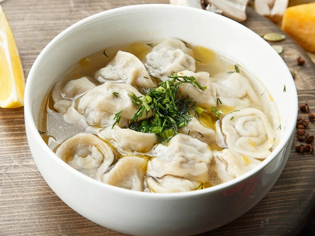 烏拉爾雞湯餃子