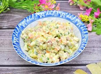 OLIVIER SALAD WITH HOMEMADE MAYONNAISE AND SMOKED HAM